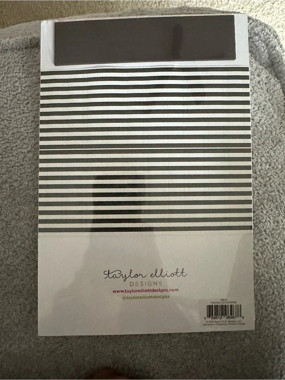 Taylor Elliot Design Prayer List Notepad with Magnet- Pink with Silver Foil
